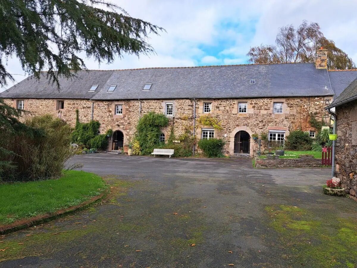 Maison à vendre, 413m², La Roche-Jaudy