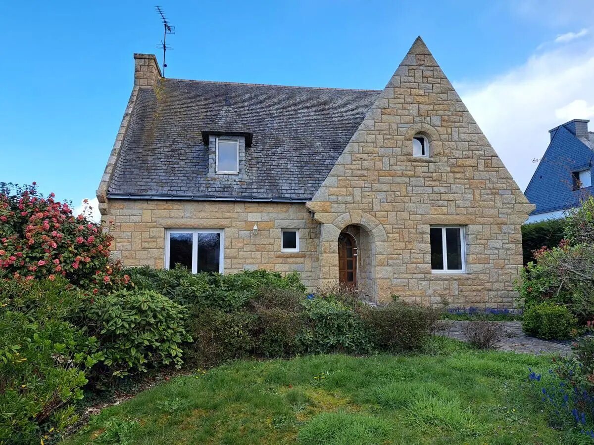Maison à vendre, 136m², La Roche-Jaudy