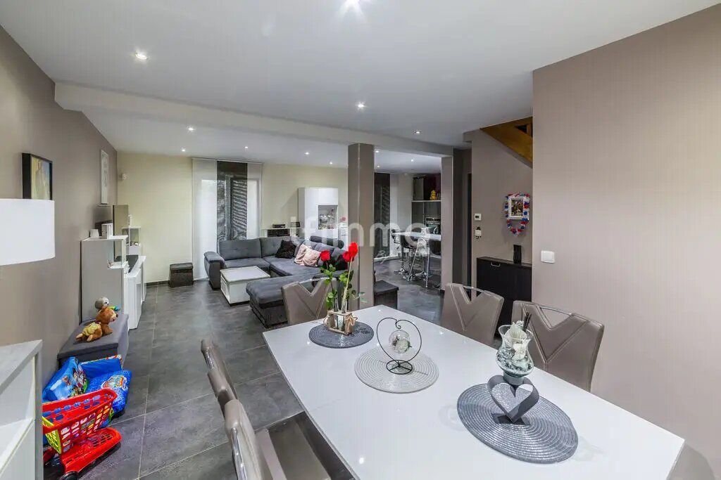Maison à vendre, 101m², Folschviller