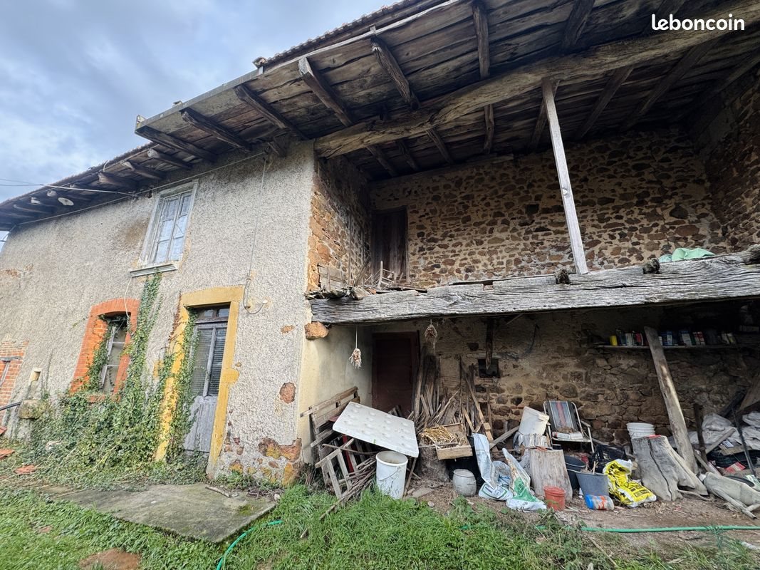 Maison à vendre, 150m², Saint-Victor-sur-Rhins
