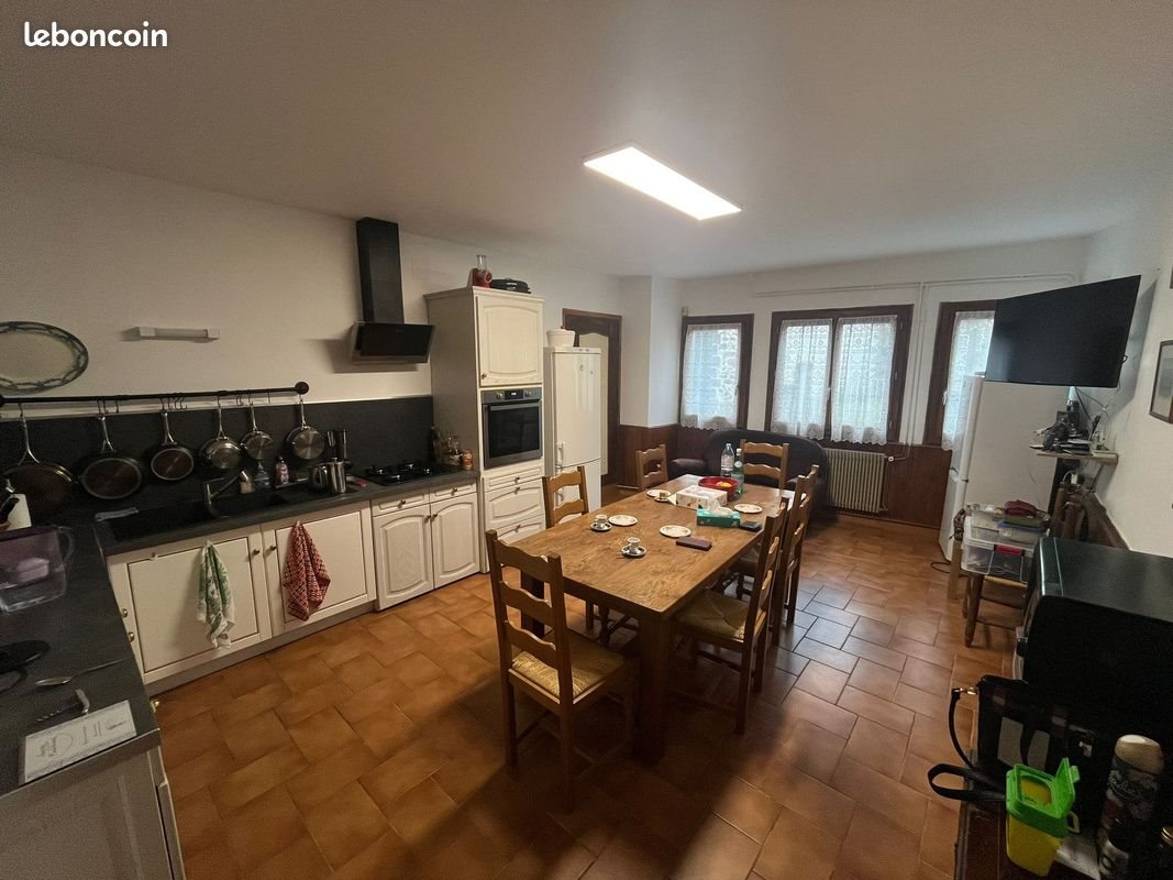 Maison à vendre, 120m², Ferrières-Saint-Mary