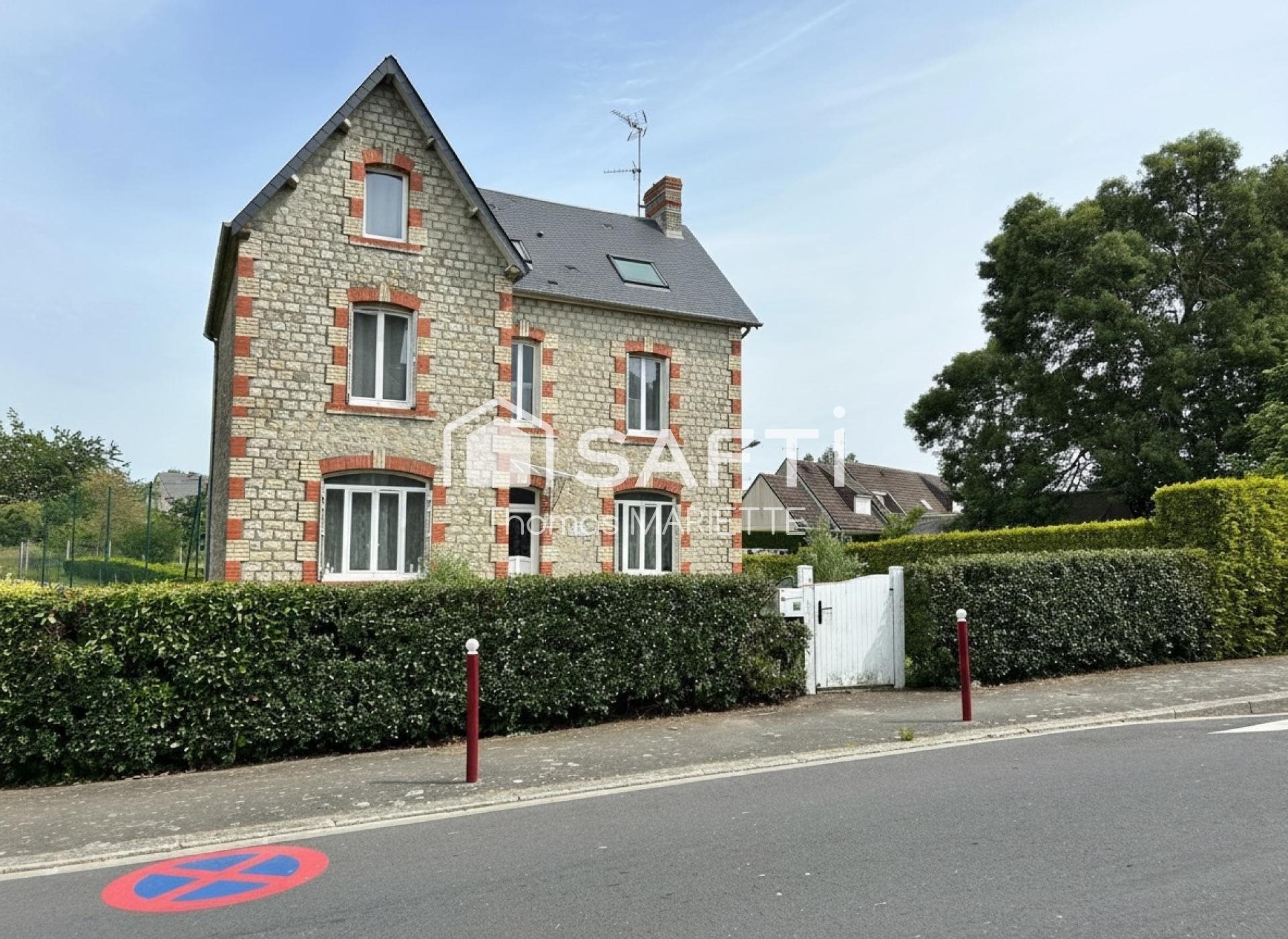 Maison à vendre, 195m², Barenton