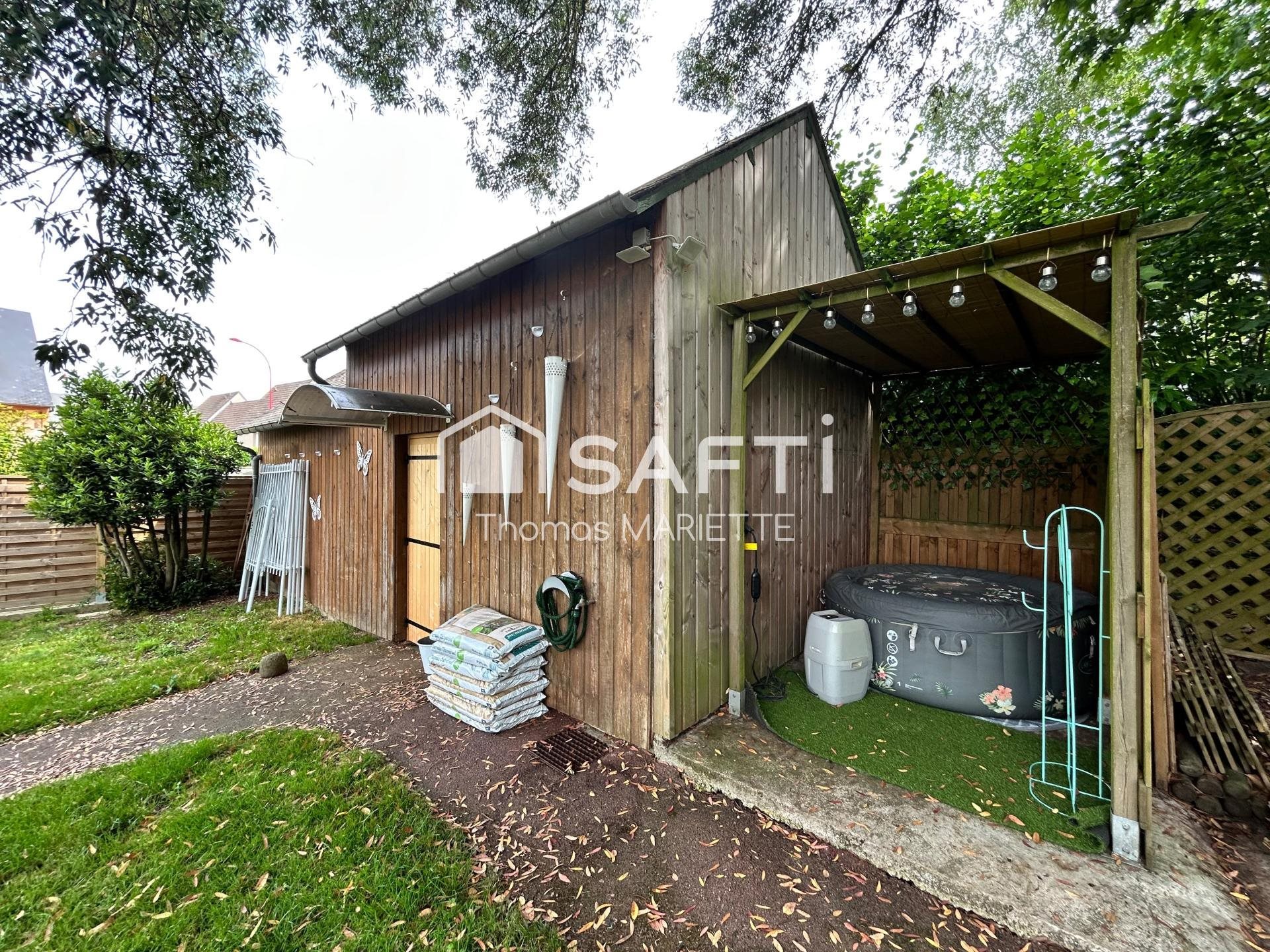 Maison à vendre, 195m², Barenton