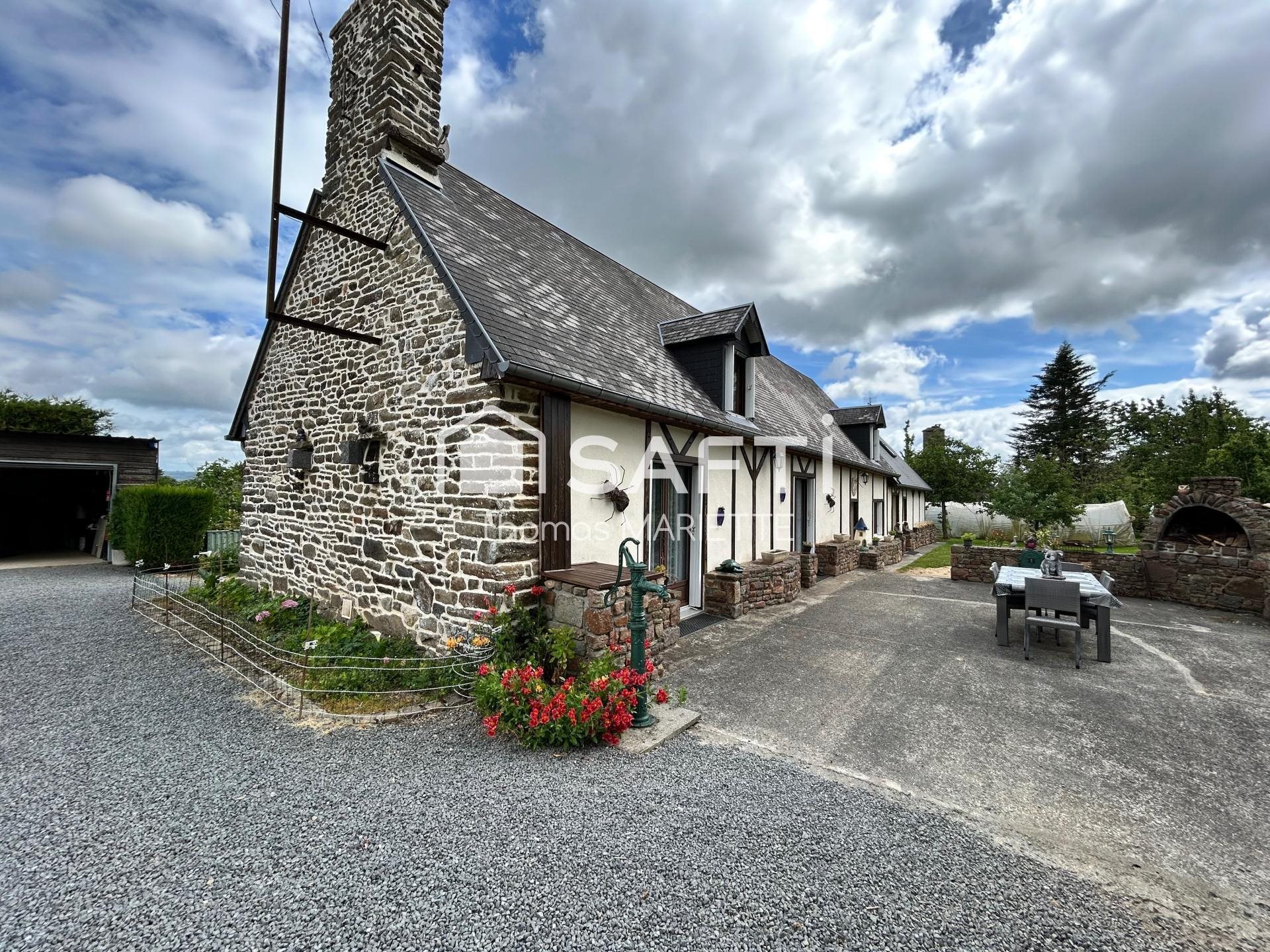 Maison à vendre, 165m², Brécey