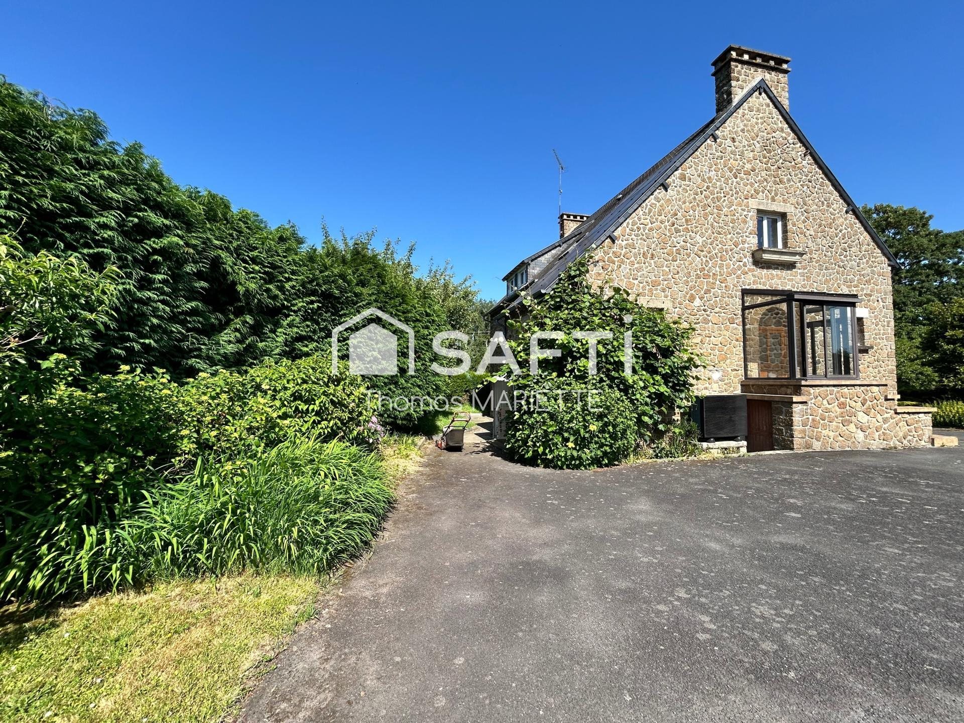 Maison à vendre, 160m², Saint-Hilaire-du-Harcouët