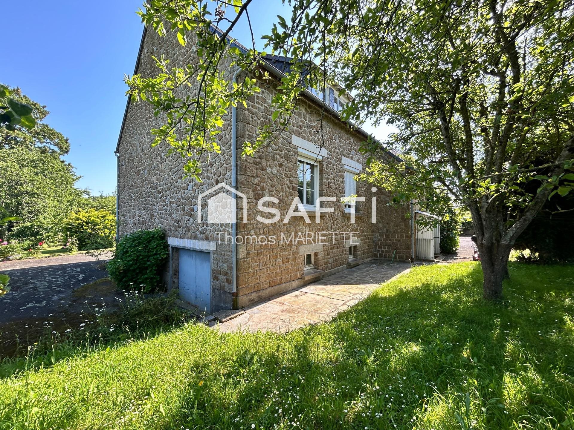 Maison à vendre, 160m², Saint-Hilaire-du-Harcouët