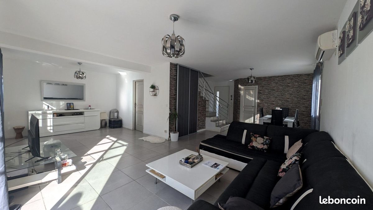 Maison à vendre, 123m², Claret