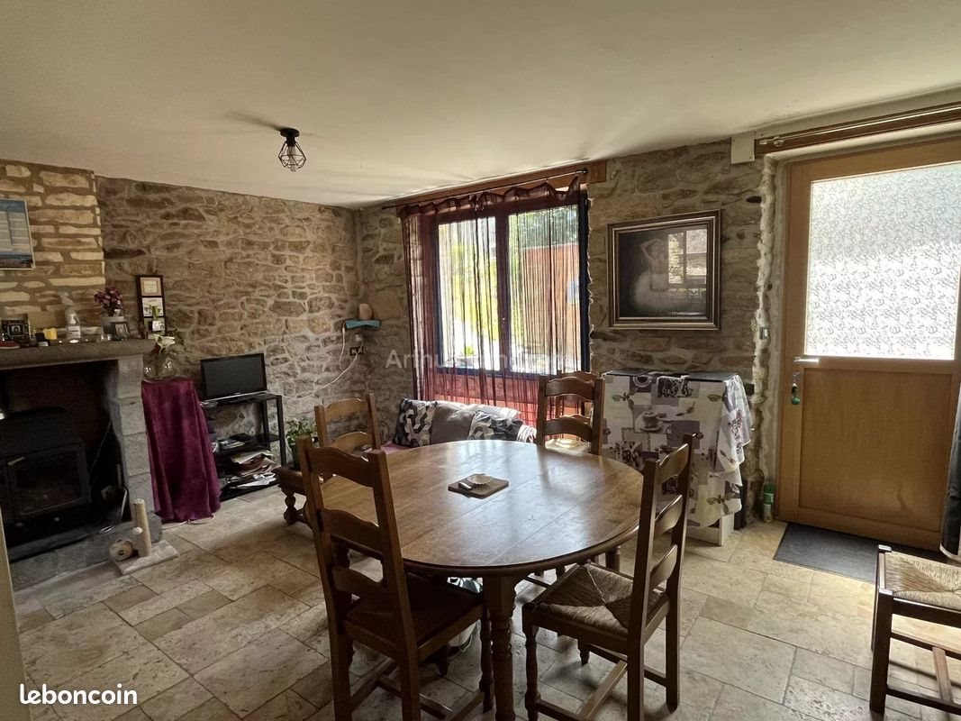 Maison à vendre, 52m², Saint-Gilles-du-Mené
