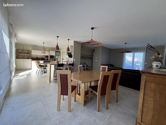 Maison à vendre, 146m², Echillais