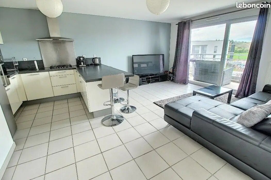 Appartement à louer, 80m², Villefontaine
