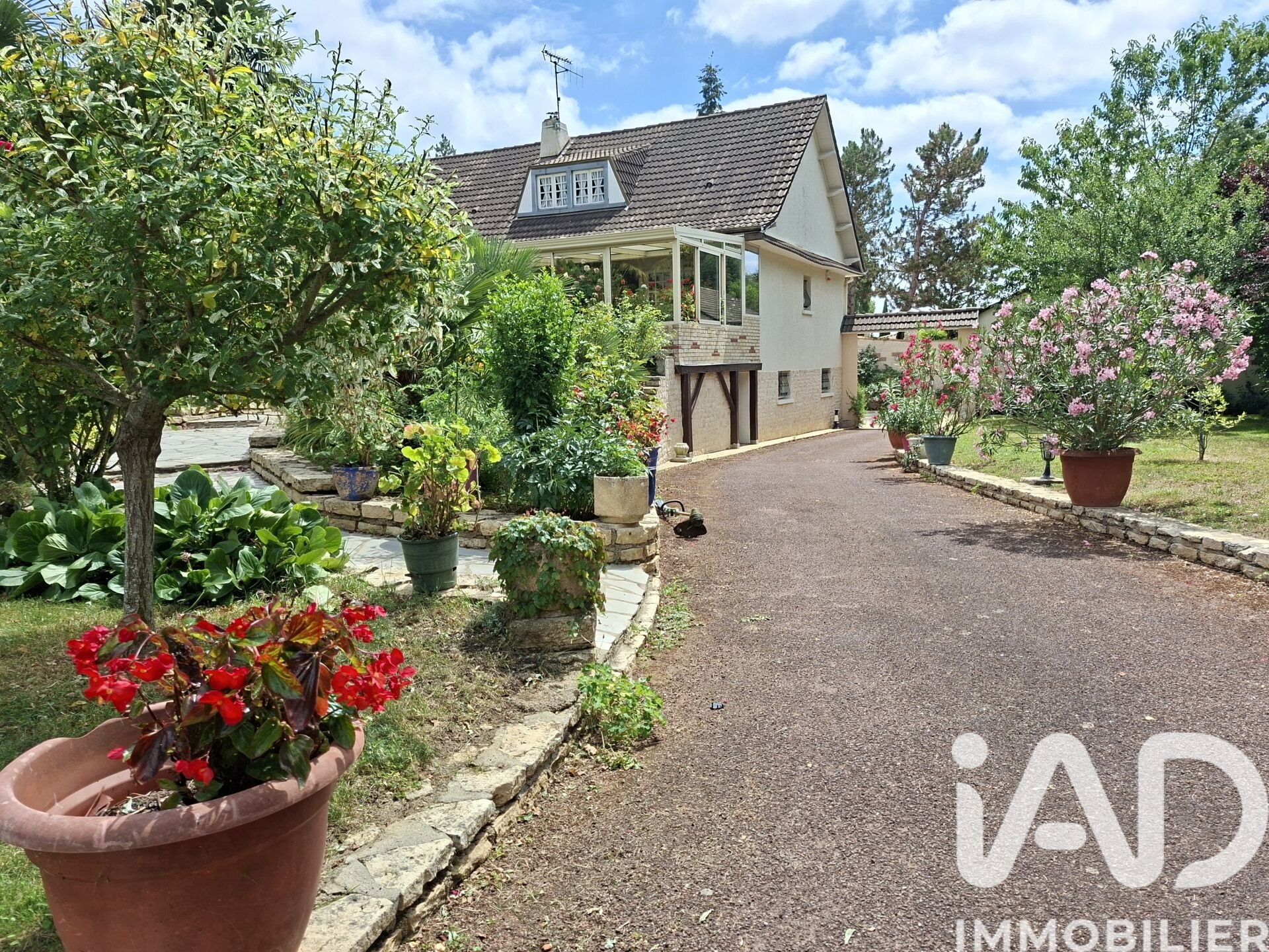 Maison à vendre, 214m², Vouneuil-sous-Biard