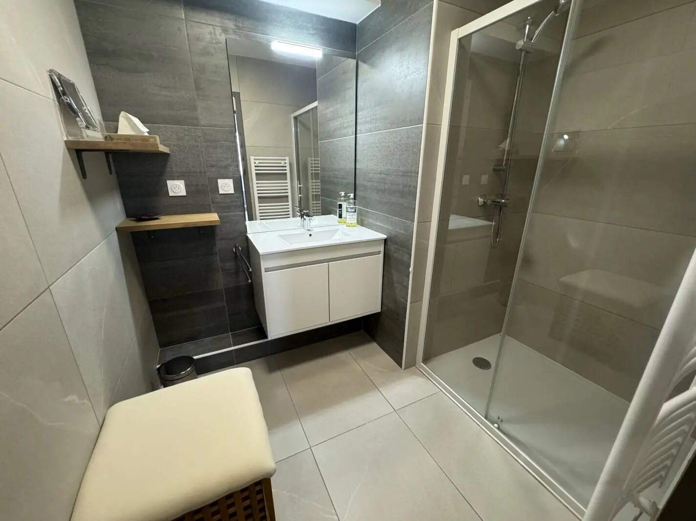 Appartement à louer, 65m², Marseillan