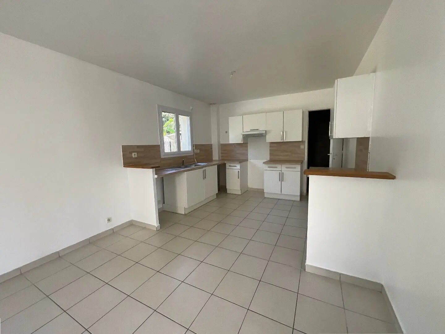 Maison à vendre, 110m², Pleugueneuc