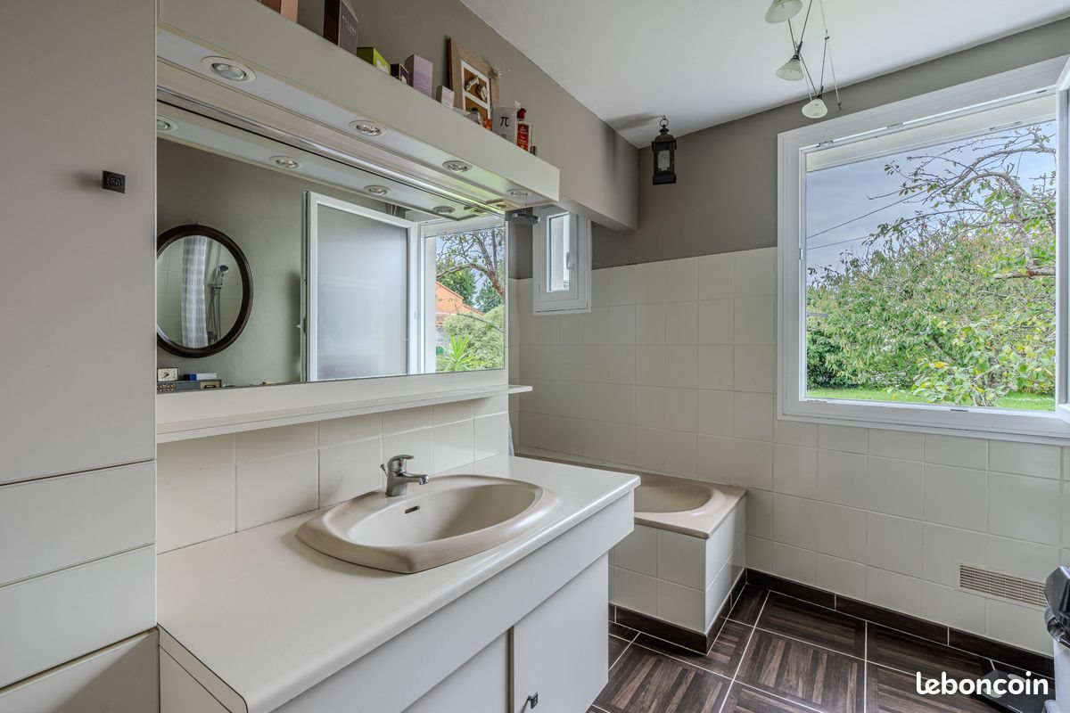 Maison à vendre, 171m², Mauves-sur-Loire