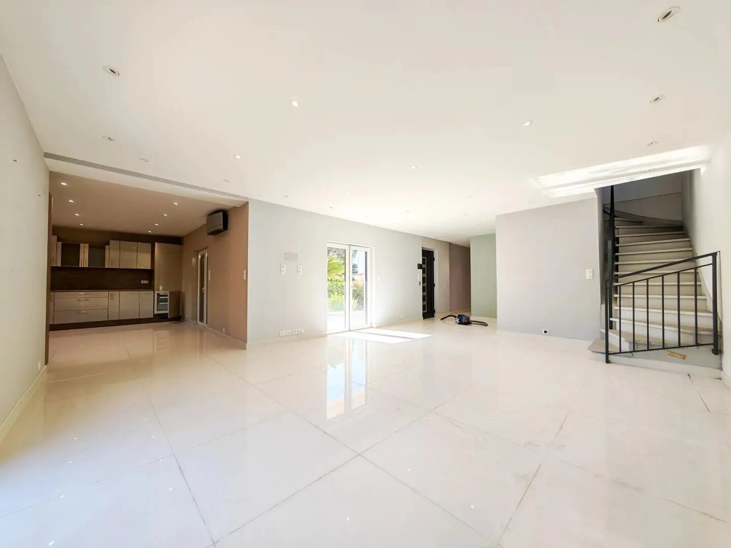 Maison à vendre, 187m², Villeneuve-Loubet