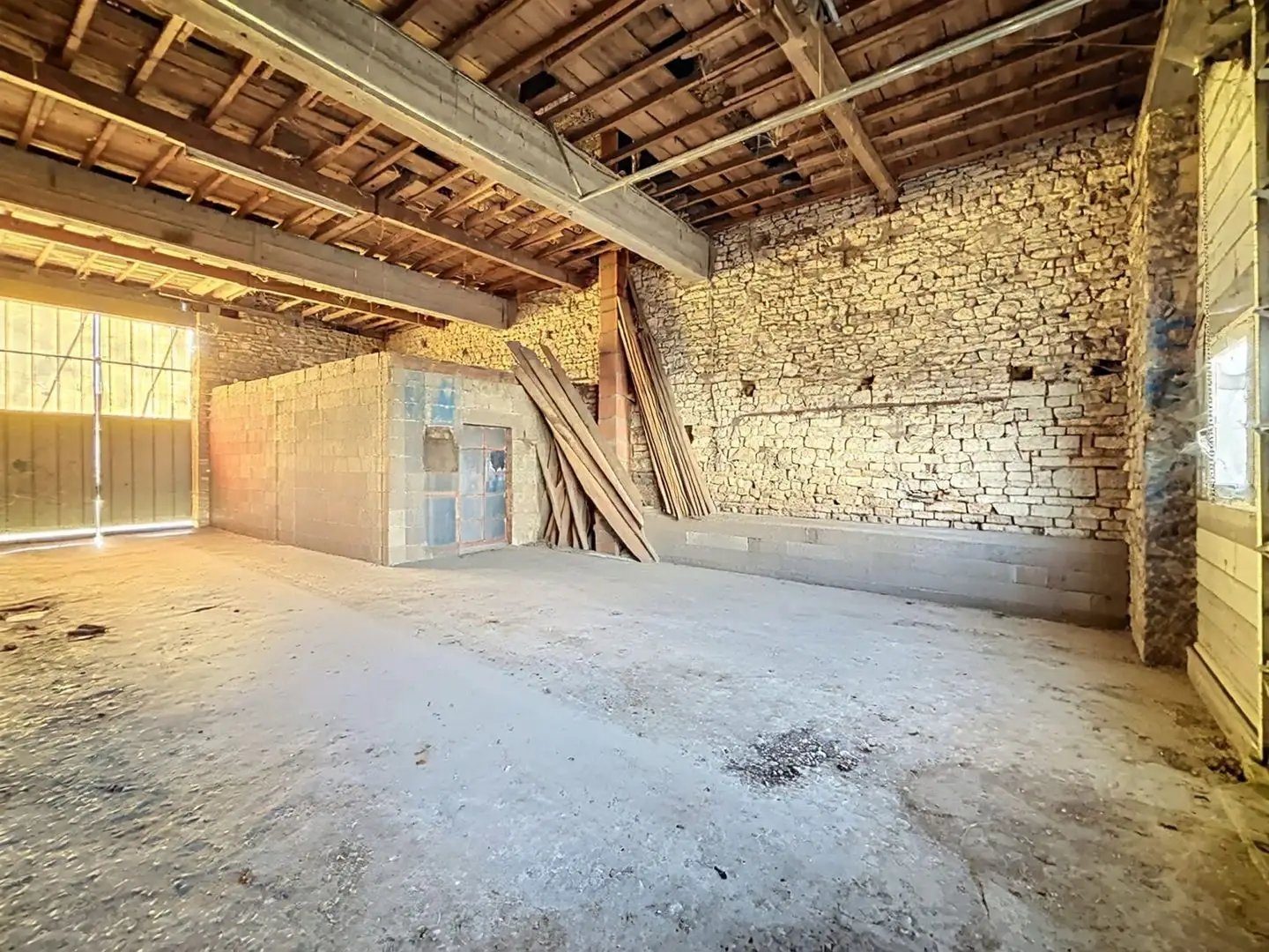 Maison à vendre, 179m², Noidans-le-Ferroux