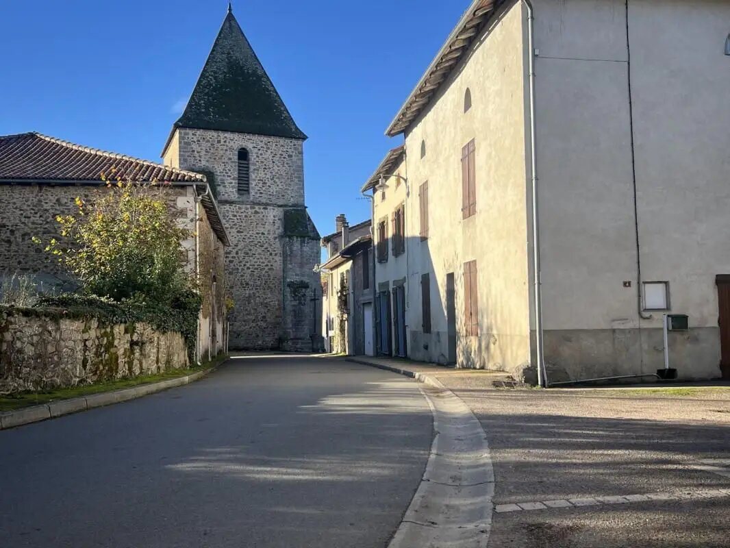 Maison à vendre, 95m², Saulgond