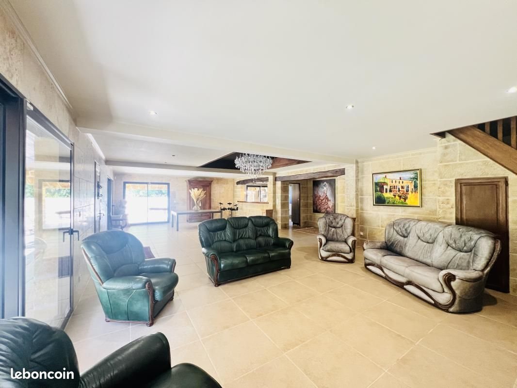 Maison à vendre, 165m², Allassac