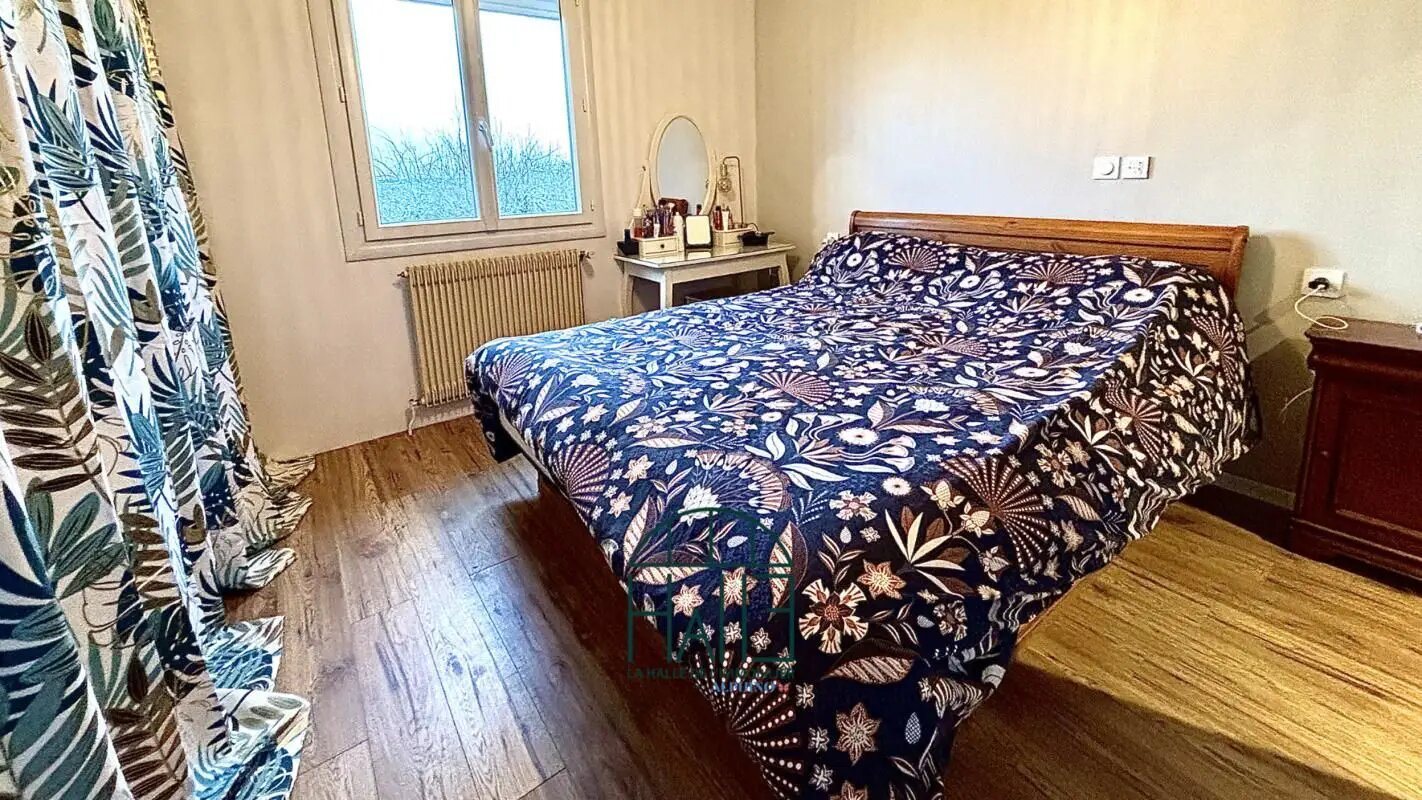 Maison à vendre, 60m², Saint-Cyr-les-Champagnes