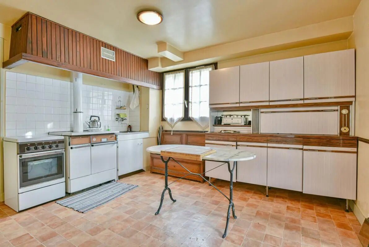 Maison à vendre, 133m², Saint-Yrieix-la-Perche