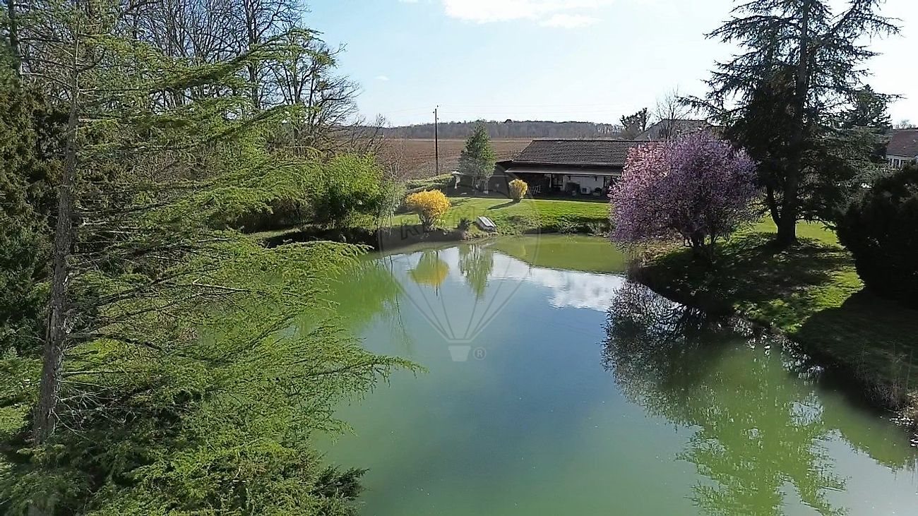 Maison à vendre, 104m², Cosne-Cours-sur-Loire