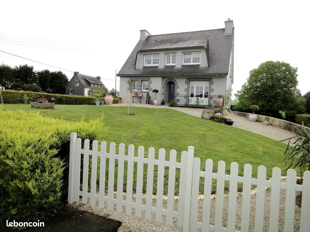 Maison à vendre, 125m², Maël-Carhaix