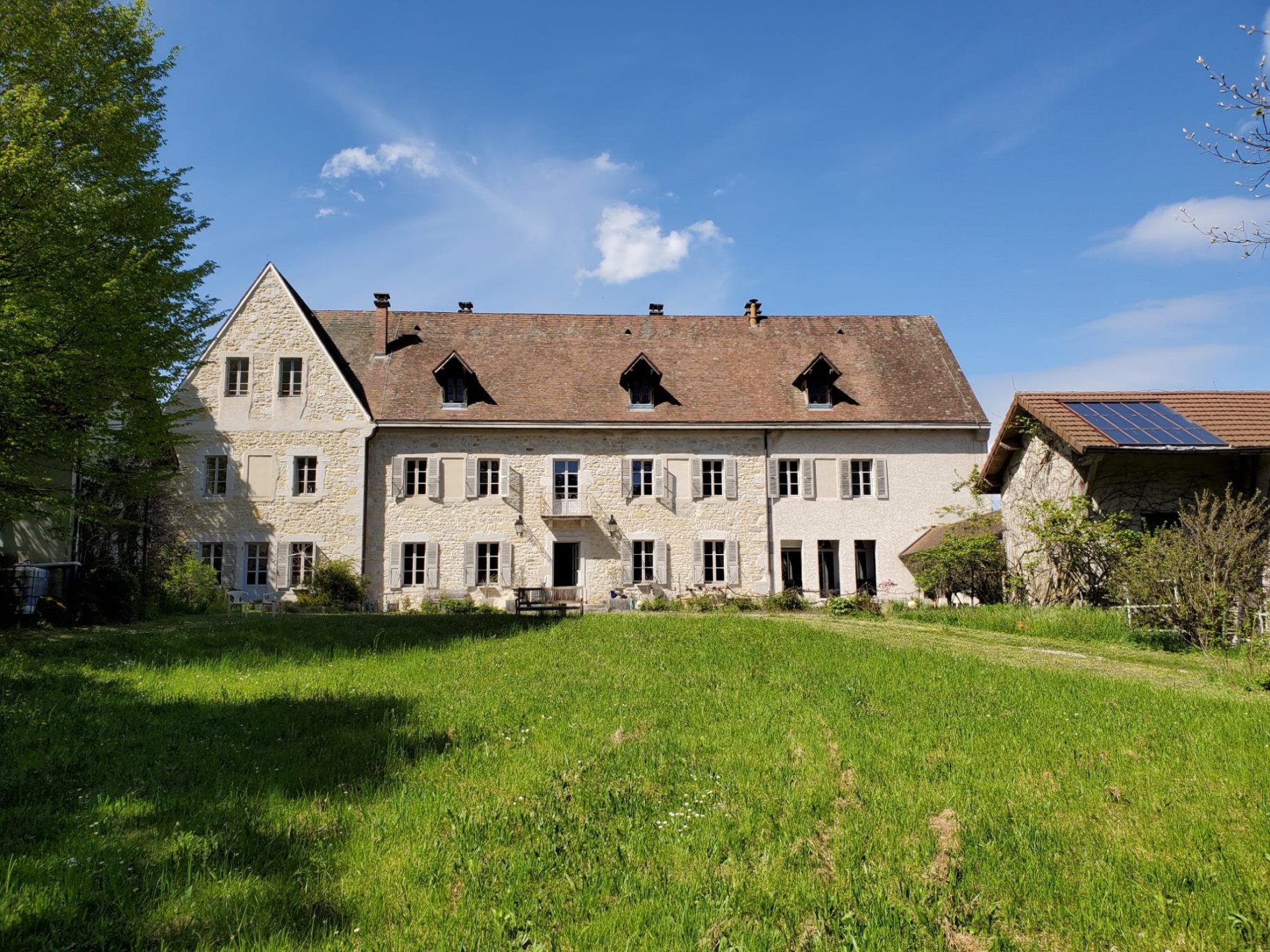 Maison à vendre, 675m², Meyzieu