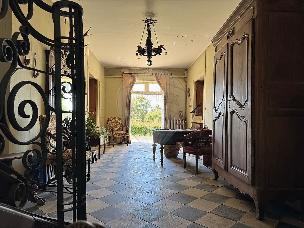 Maison à vendre, 379m², Châtillon-en-Bazois