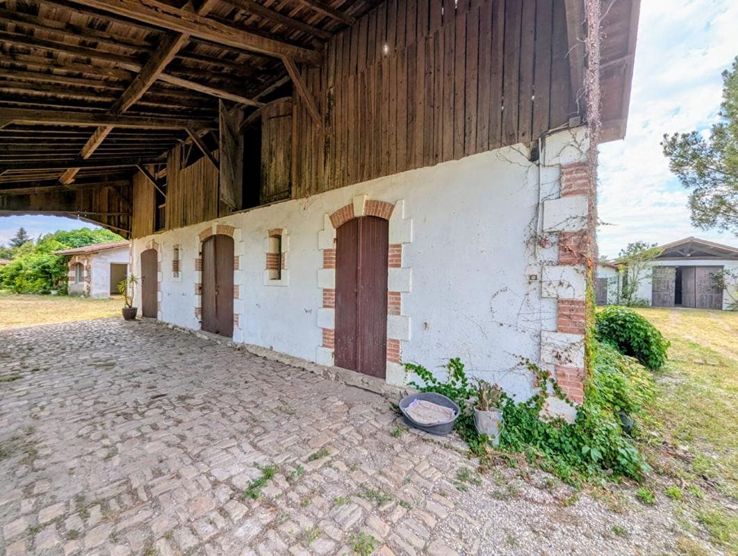 Maison à vendre, 222m², Saugnac-et-Muret