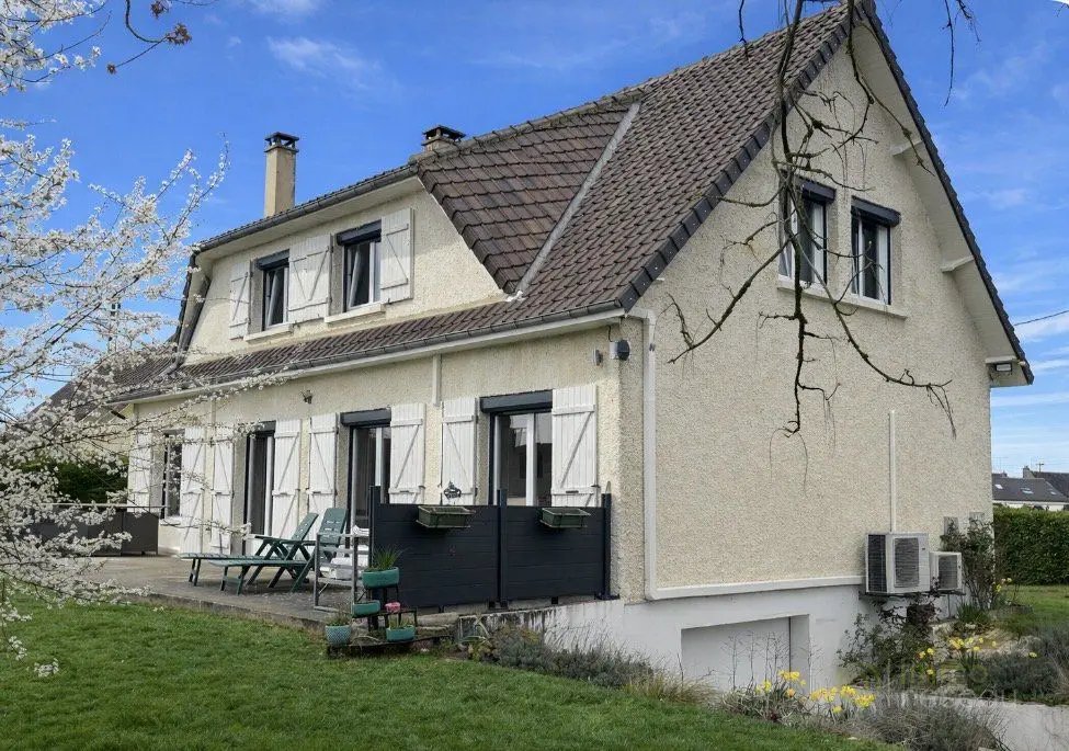 Maison à vendre, 142m², Lachapelle-aux-Pots
