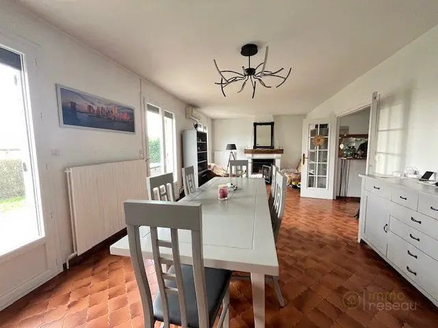 Maison à vendre, 142m², Lachapelle-aux-Pots