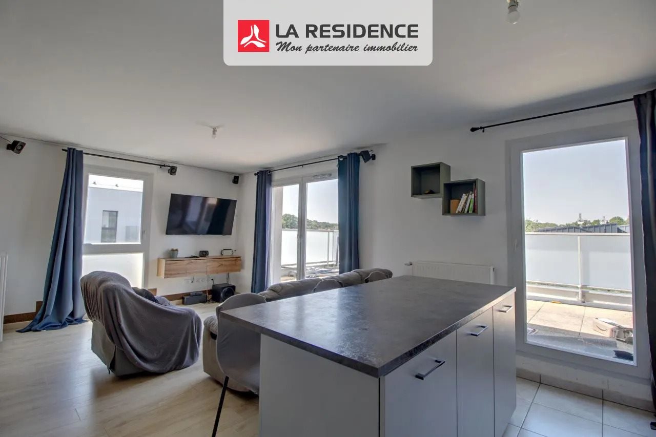 Appartement à vendre, 76m², Cergy