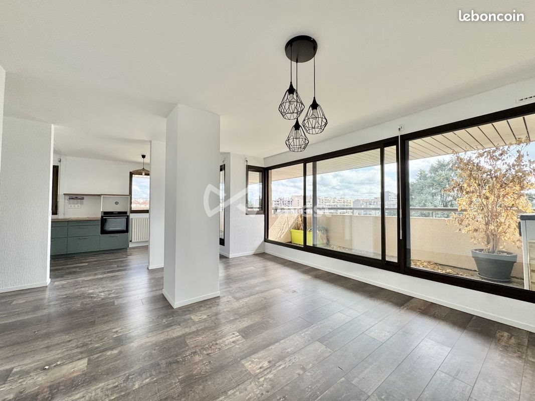 Appartement à vendre, 78m², Pau