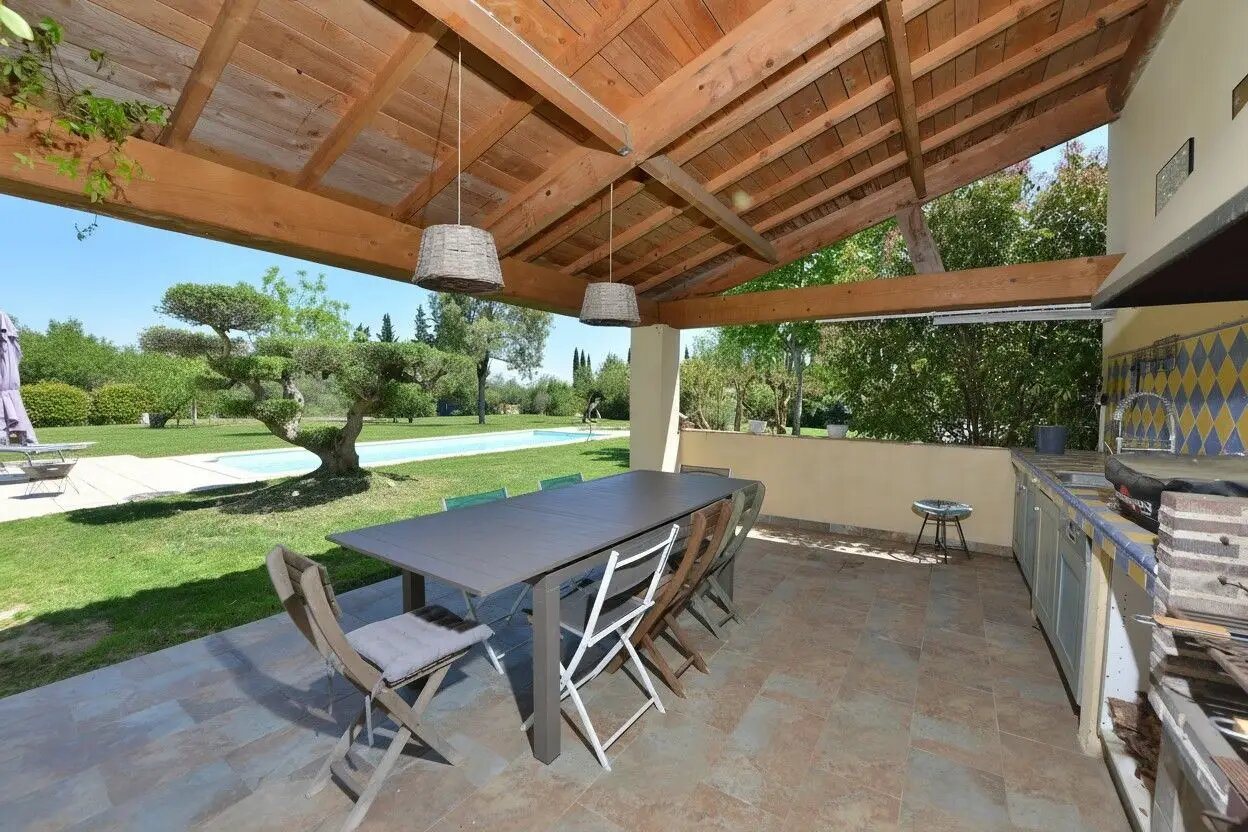 Maison à vendre, 251m², Arles