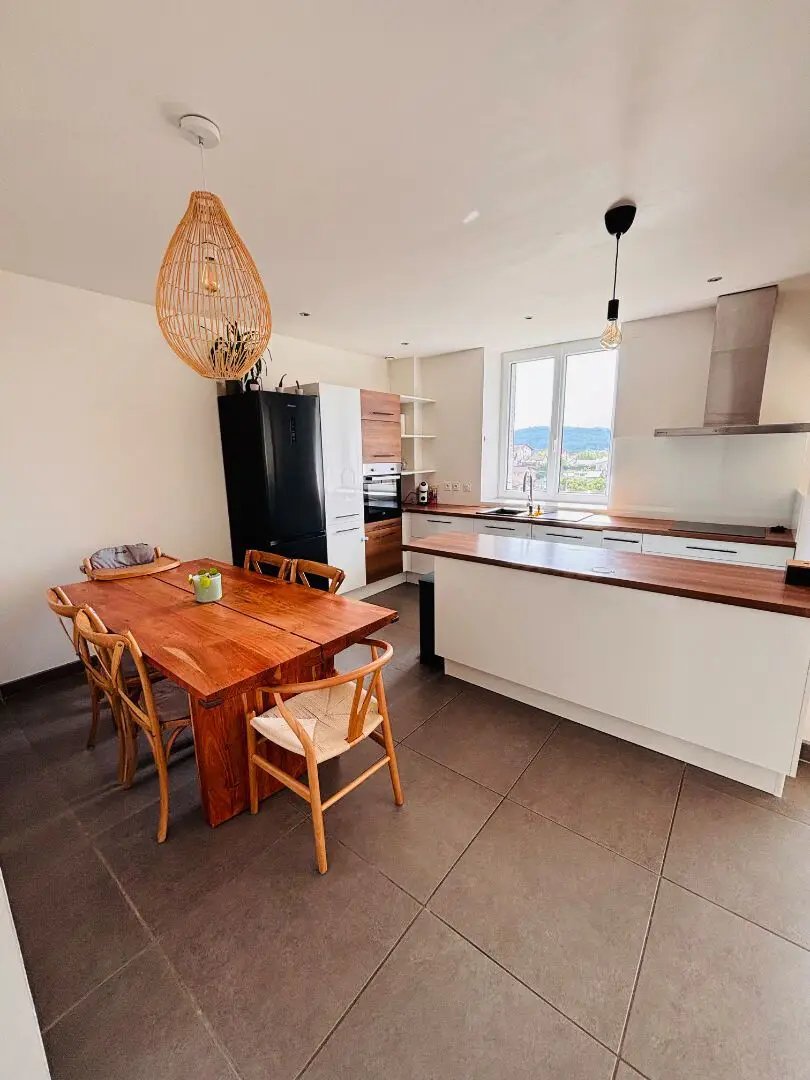 Appartement à louer, 92m², Oyonnax
