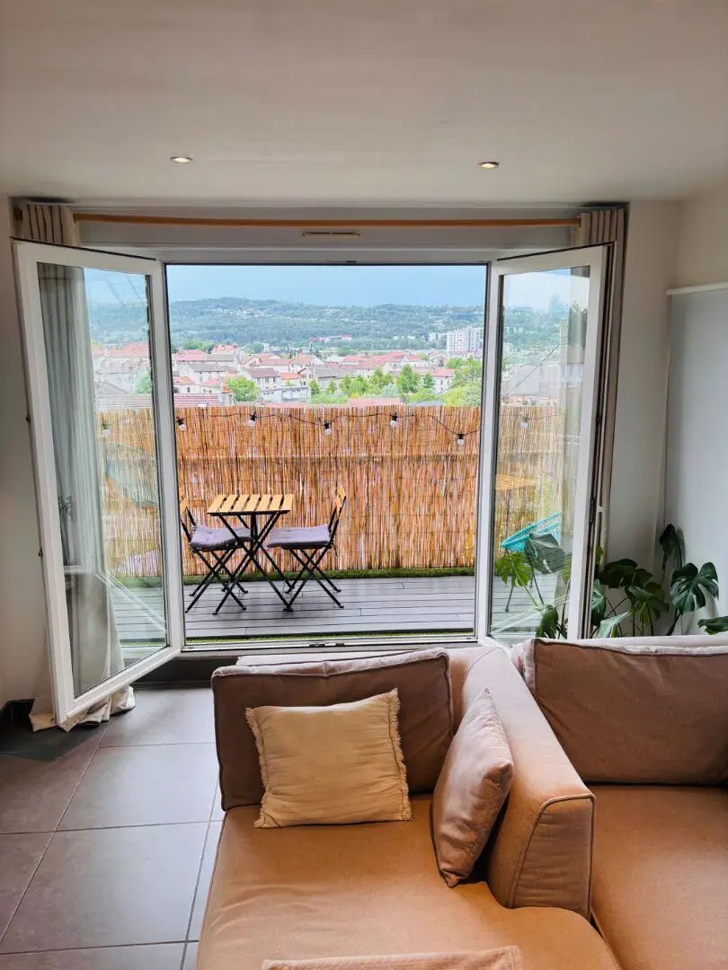 Appartement à louer, 92m², Oyonnax