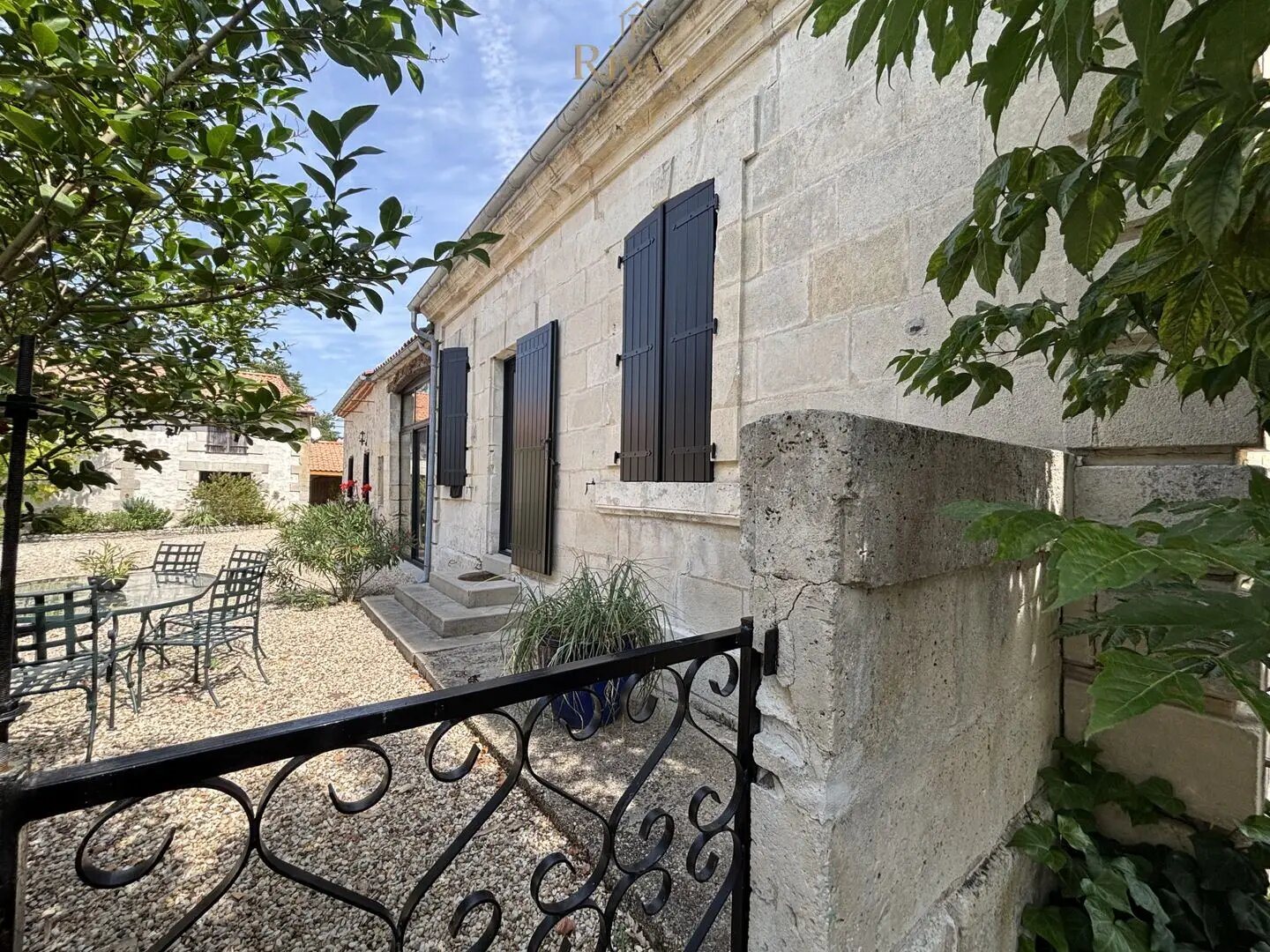 Maison à vendre, 341m², La Roche-Chalais