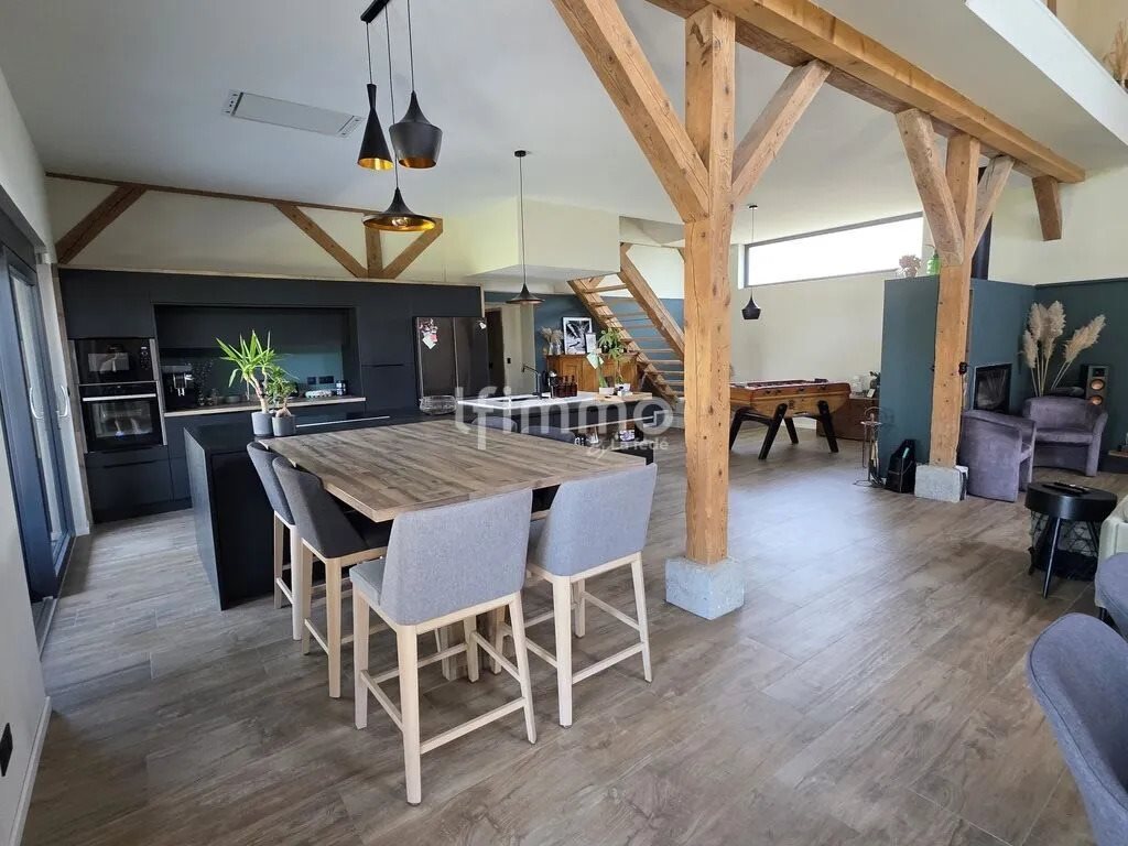 Maison à vendre, 221m², Schweighouse-Thann