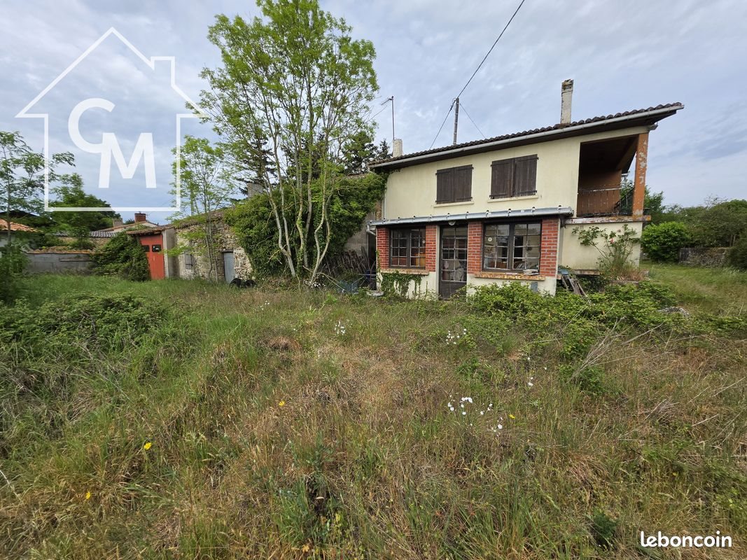 Maison à vendre, 79m², Gourgé