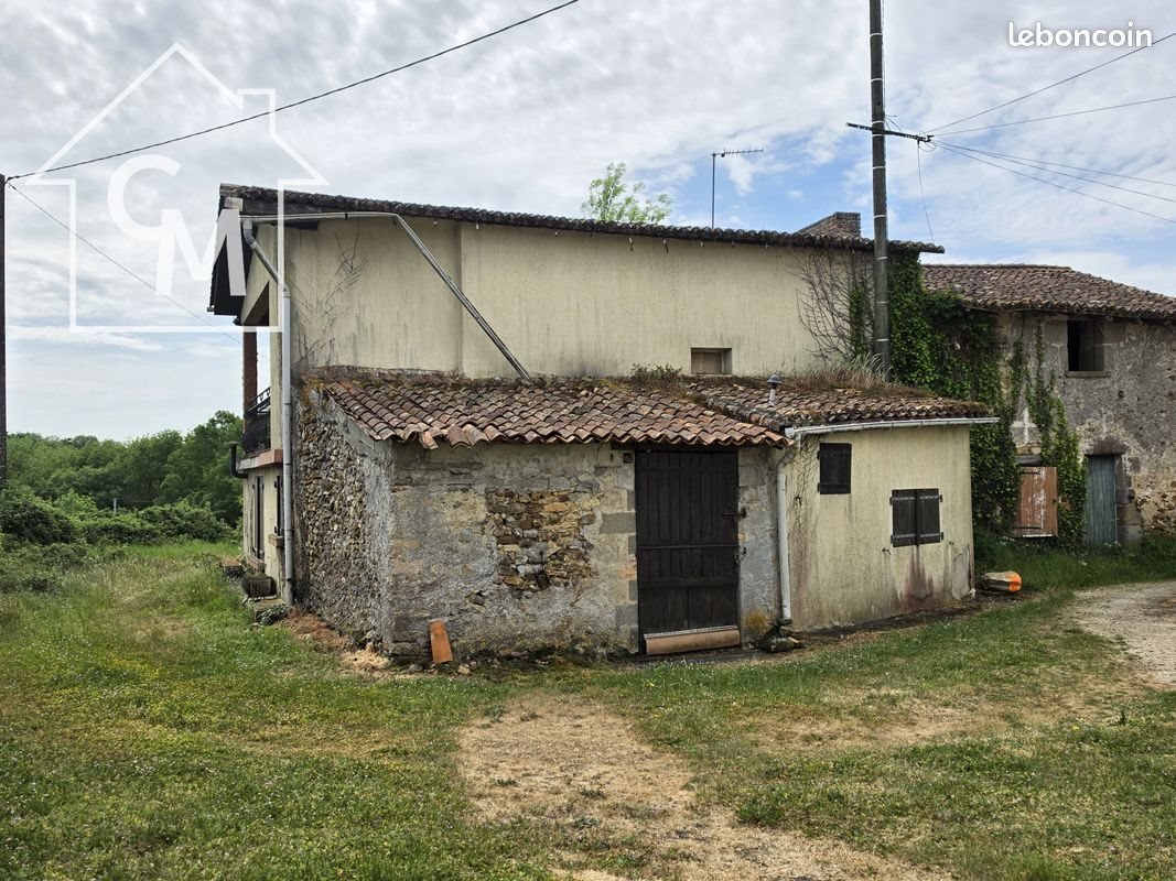 Maison à vendre, 79m², Gourgé