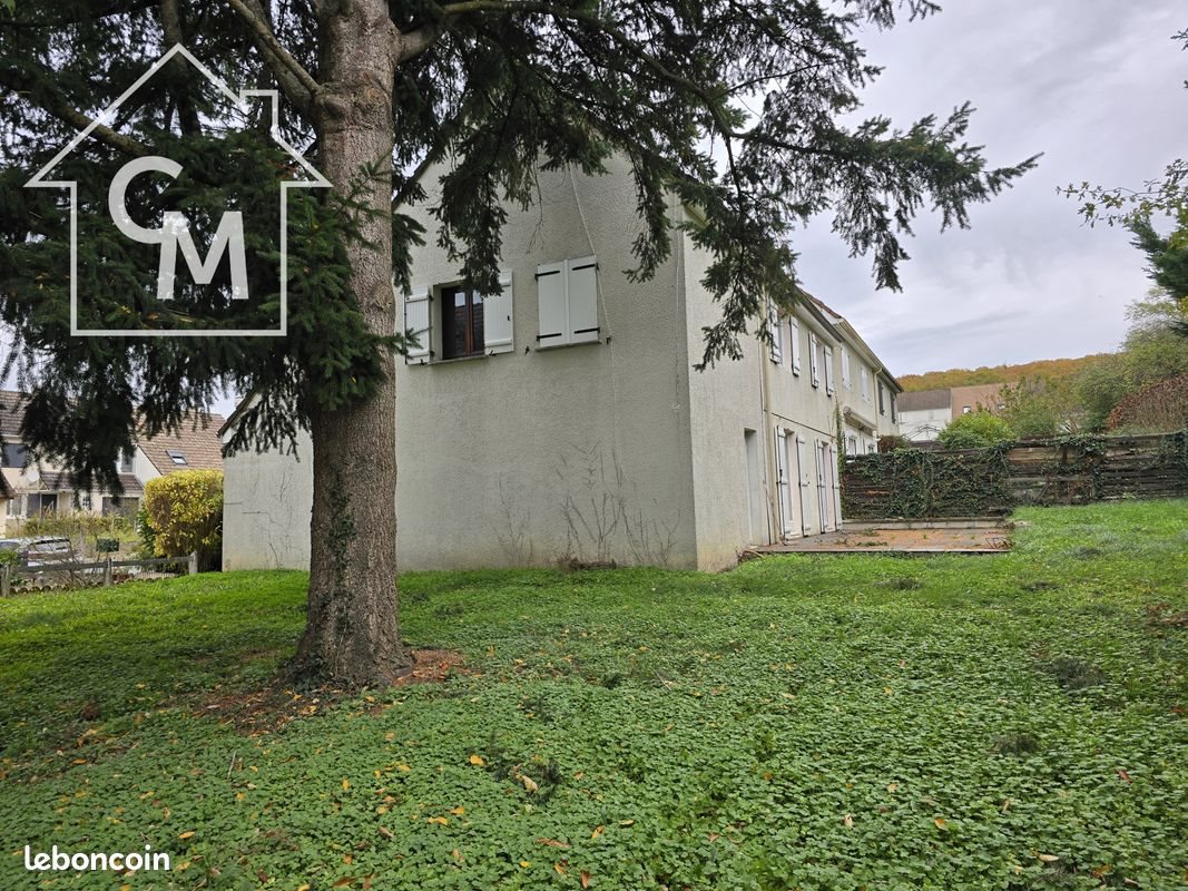 Maison à vendre, 131m², Saint-Amand-Montrond