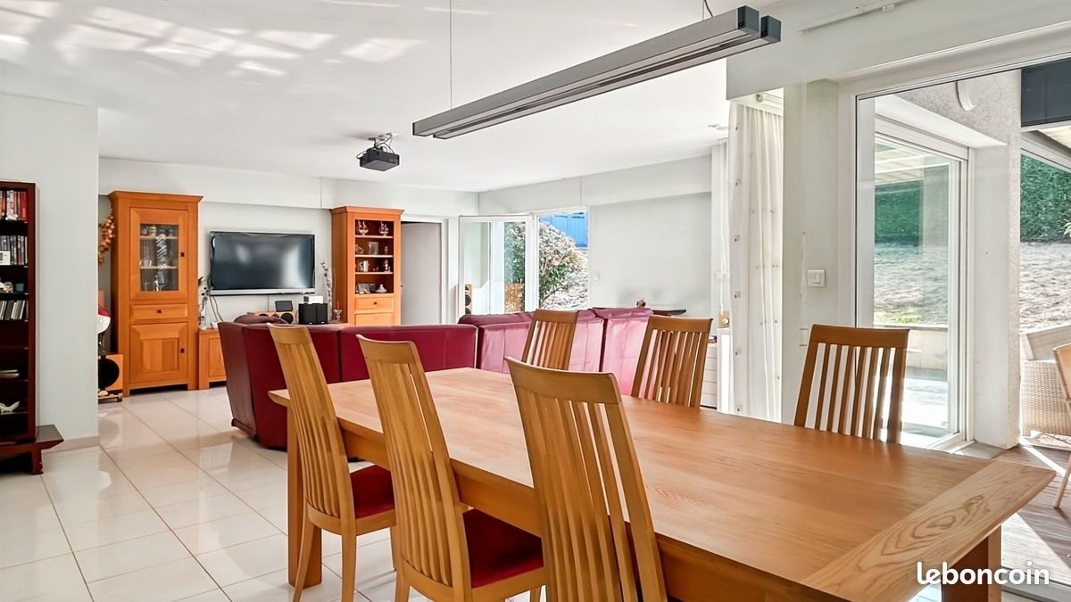 Maison à vendre, 168m², Chalezeule