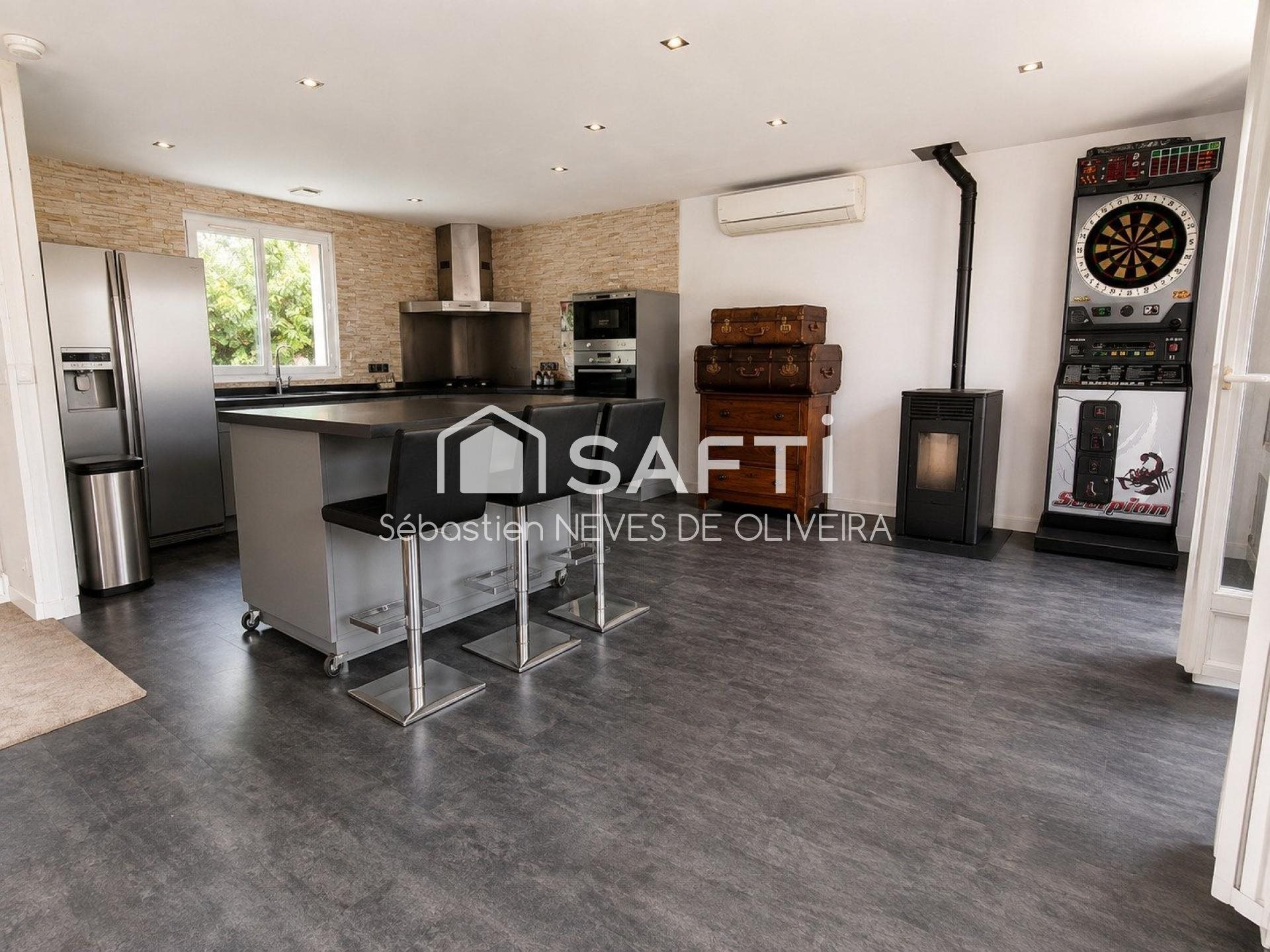 Maison à vendre, 113m², Fontenay-Trésigny