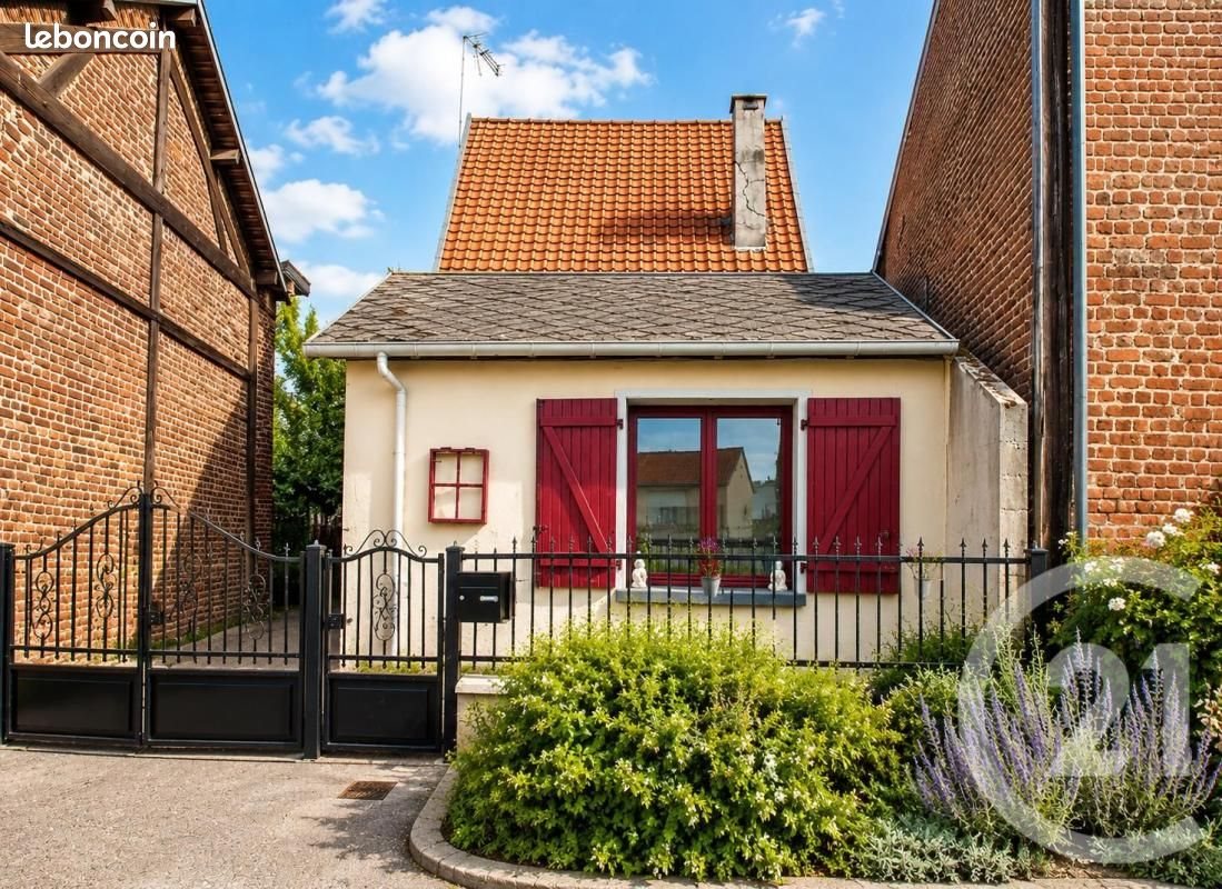 Maison à vendre, 70m², Nurlu