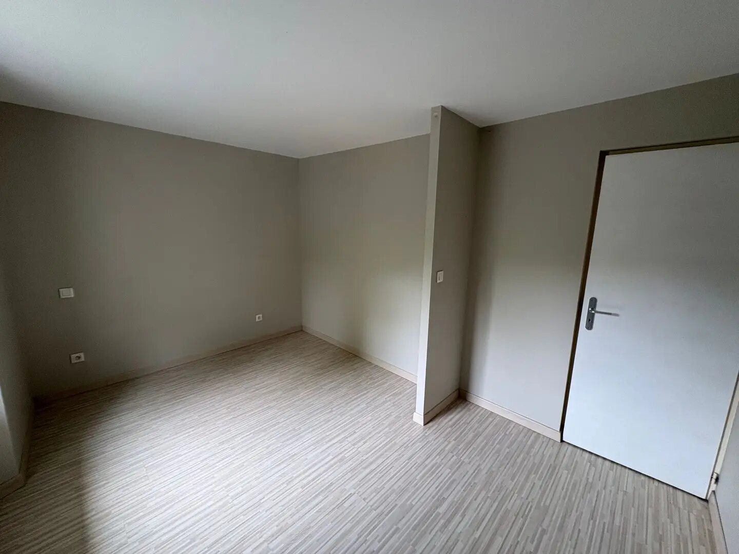Appartement à louer, 73m², Jarrie