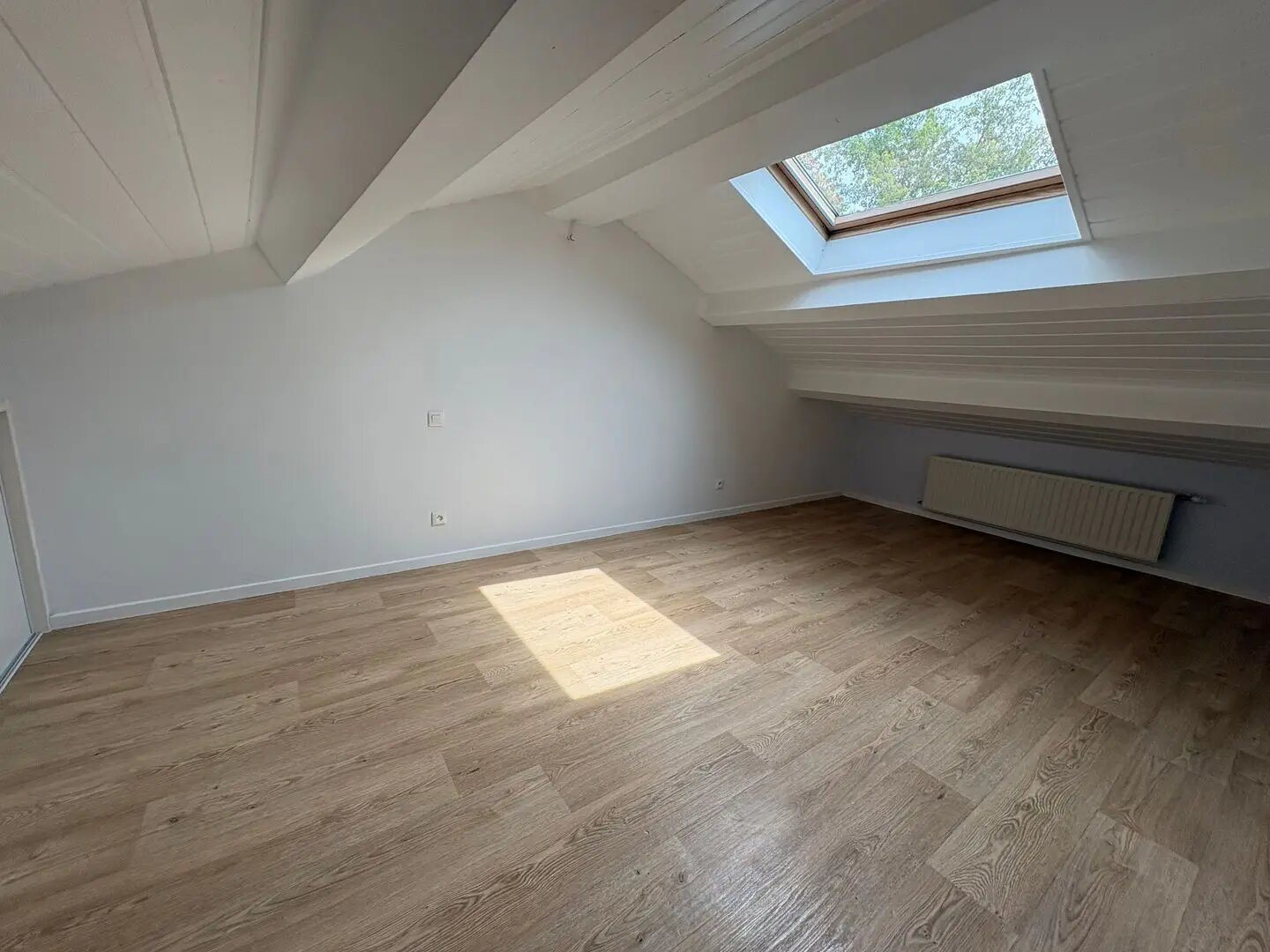 Appartement à louer, 73m², Jarrie