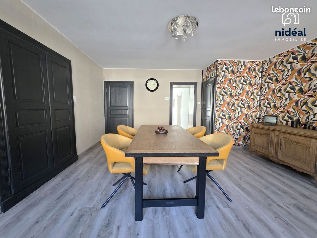 Maison à vendre, 111m², Trélon