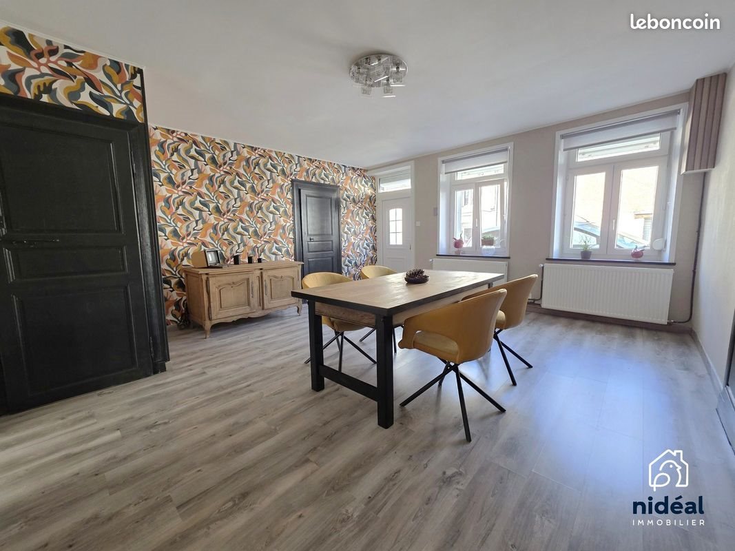 Maison à vendre, 111m², Trélon