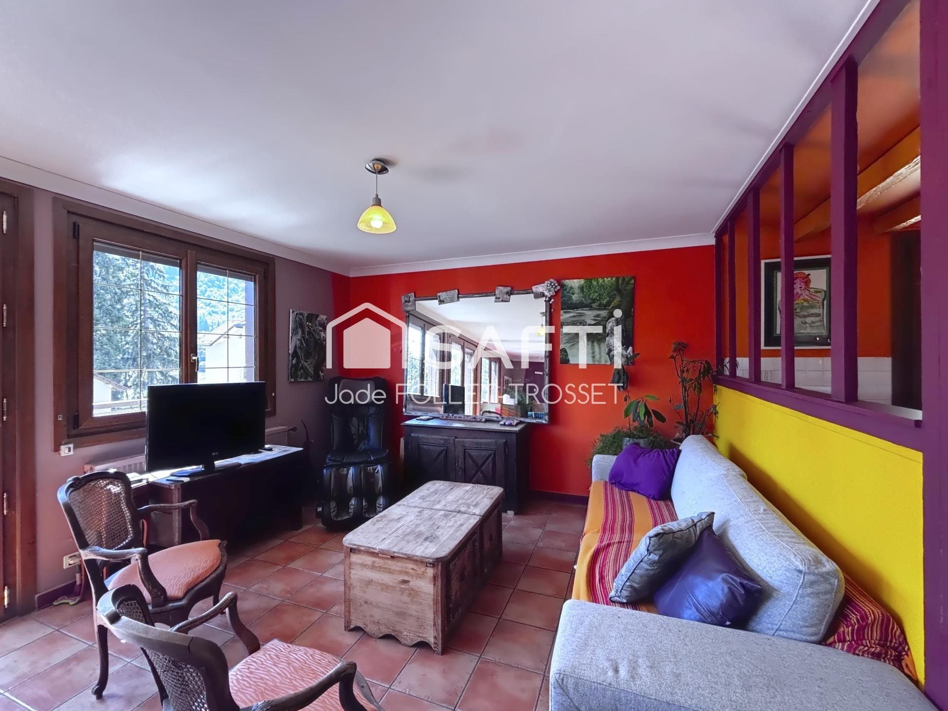 Maison à vendre, 78m², Thoirette