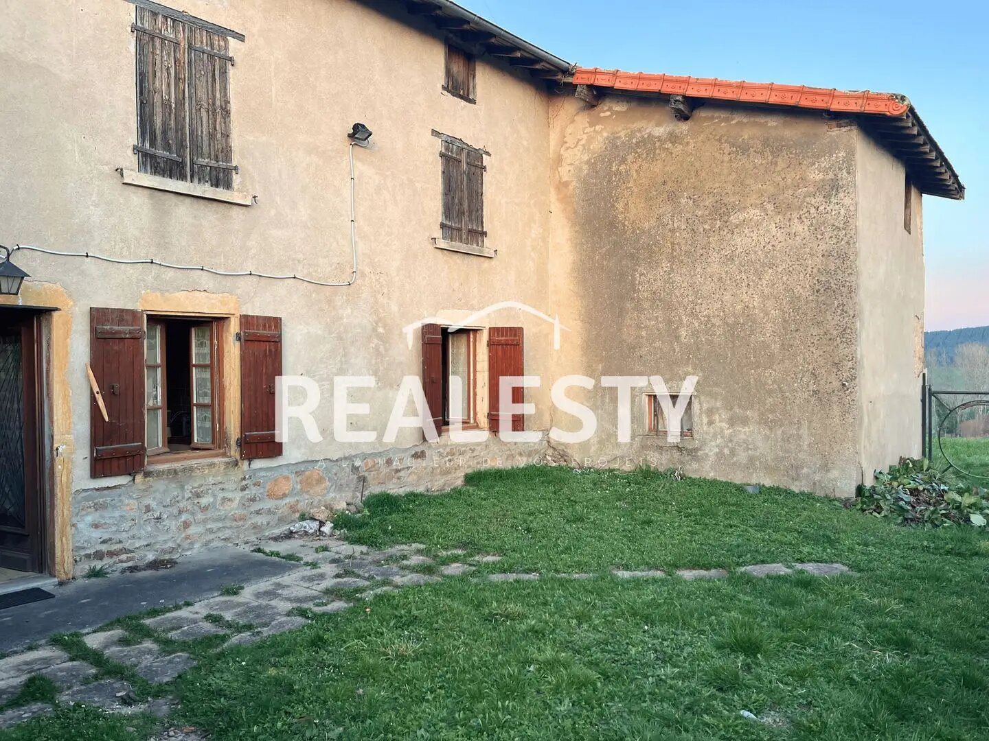 Maison à vendre, 98m², Saint-Vincent-de-Reins
